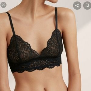 Aritzia Lisieux Bralette. Size Small